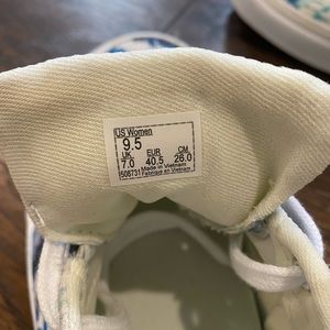 Brand New Woman’s Vans